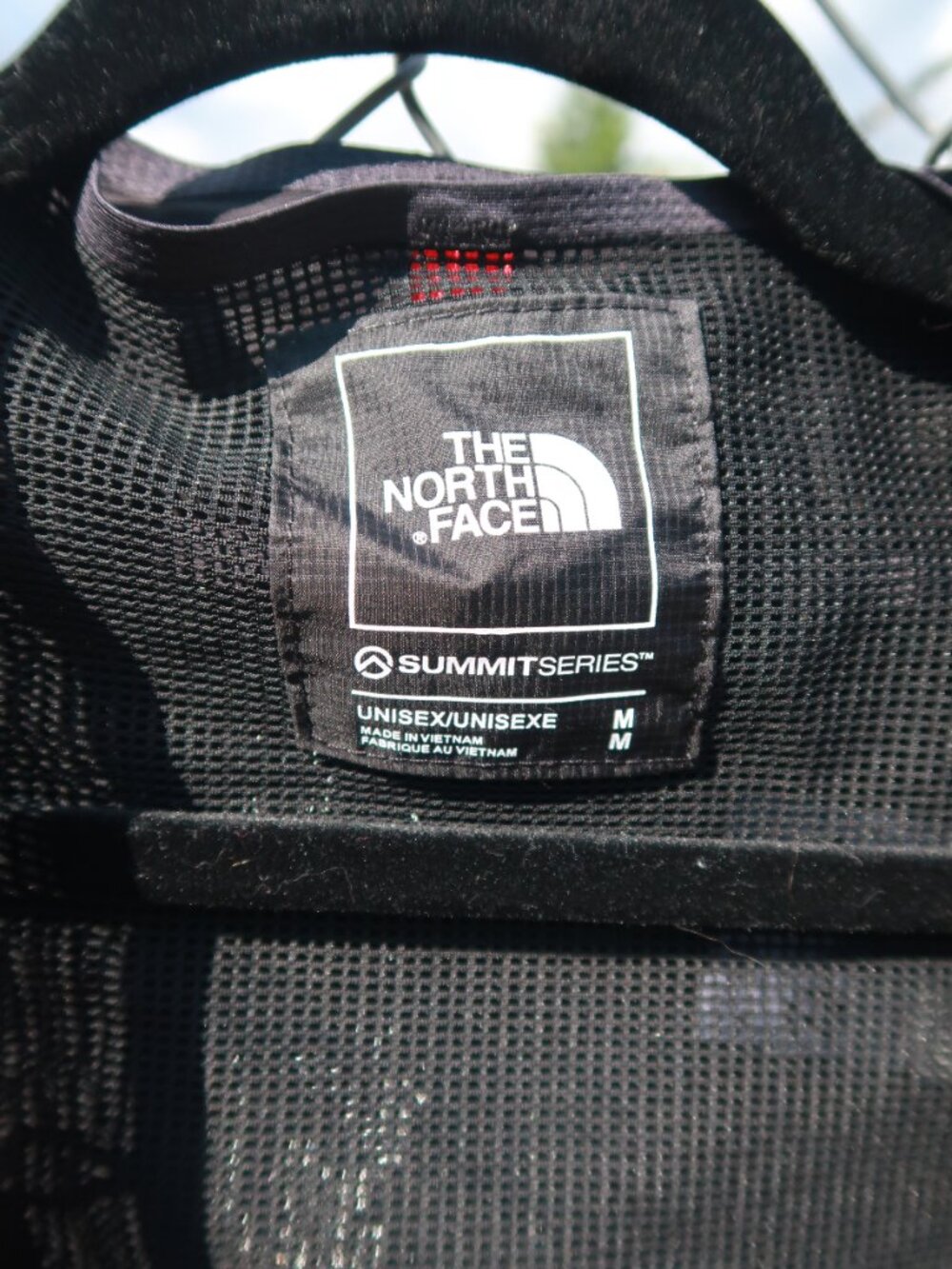 NEW The North Face Summit Series 10-Liter Trail Running Vest | Medium - Picture 4 of 7